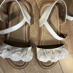 Felix & Flora White Floral Kids Sandals